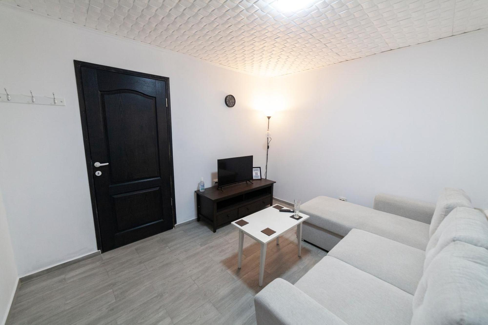 Arad City Center Comfortable Apartment Exterior photo